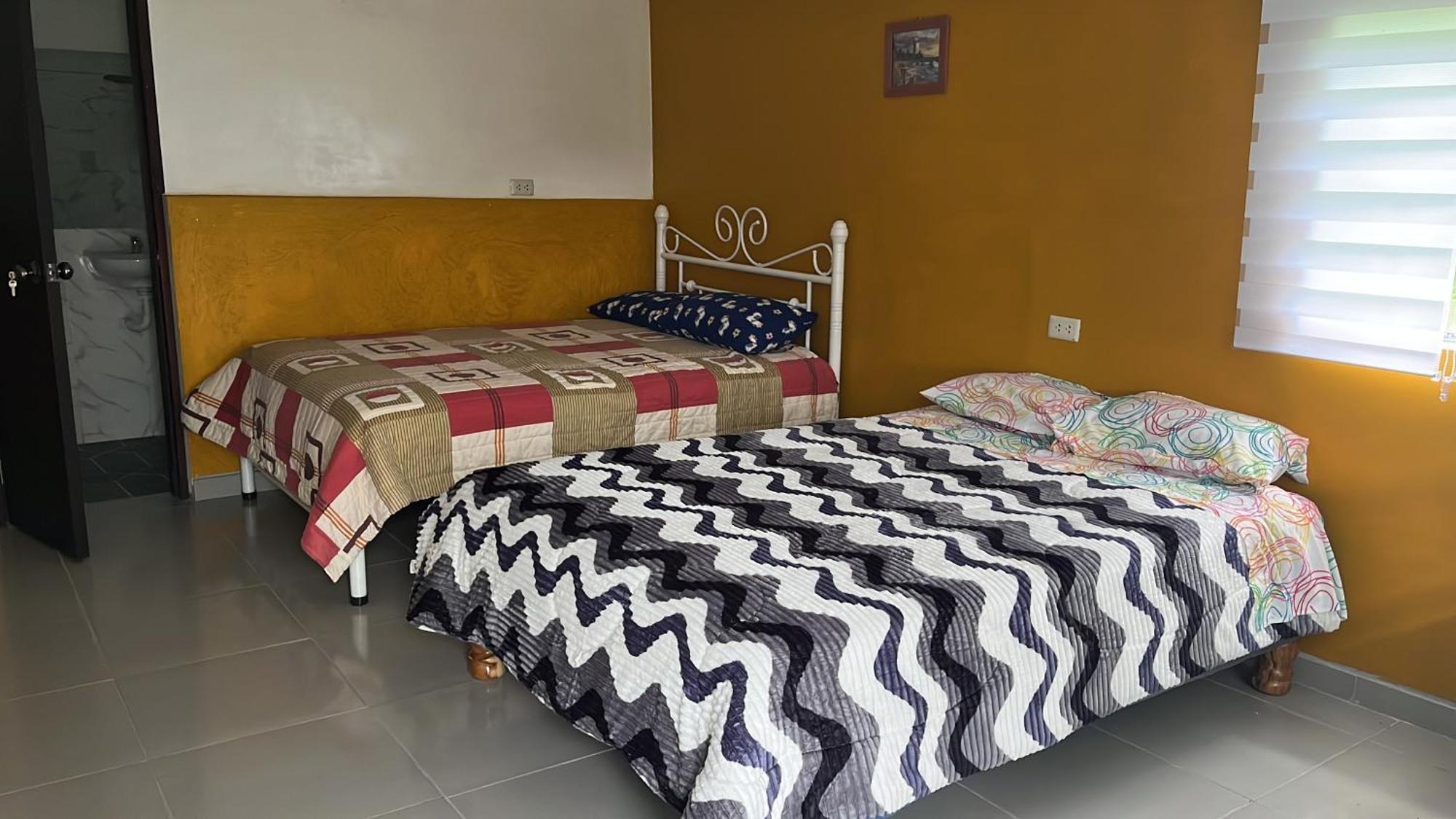 Paltalodge Guaranda Bagian luar foto